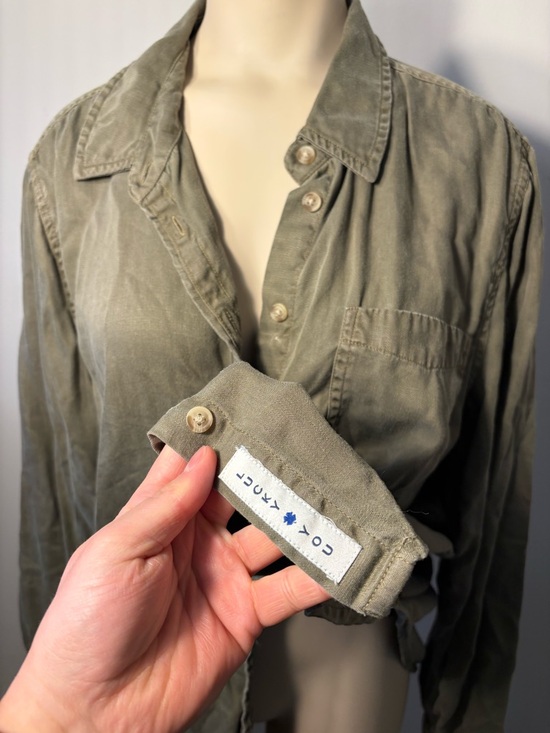 Lucky Brand Olive Button-Down Shirt - Picture 6 of 10